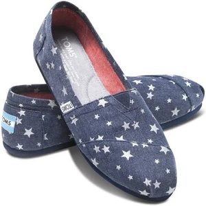 Navy star toms
